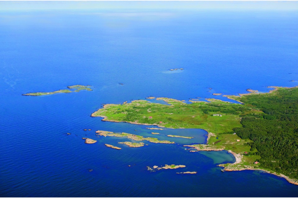 Flygbild över skärgård